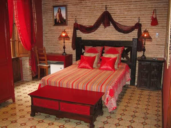 Pension Oliva Extérieur photo